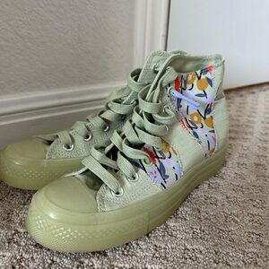 RARE - green converse with flower accents.